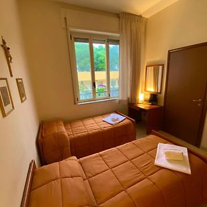 Private Bathroom Twin Room